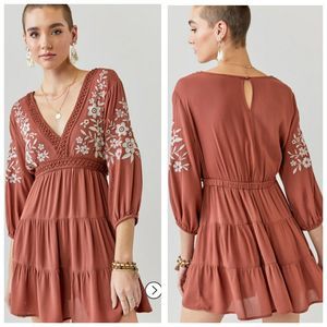 Francescas Brown Embroidered Floral Mini Dress Size Medium